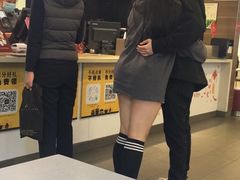 -俏凤凰(美林M·LIVE天地东座店)