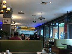大堂-小牛海记潮汕牛肉店(永定路店)