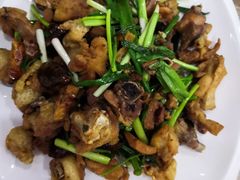-绿岛酒楼(小海地店)