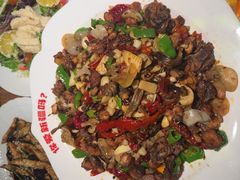 -巴扎屋大盘鸡·新疆菜(汇嘉时代店)