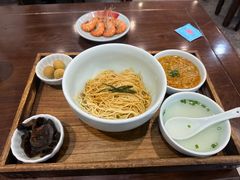 -蟹上黄·蟹黄面·江南糖水(人民广场店)