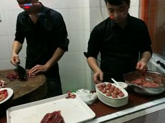 -粤潮牛肉火锅店(江南大道店)