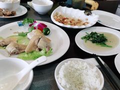 -亚龙湾老厨房·海南家常味