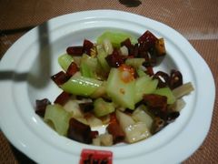 -佬湘楼·27年湘菜(天河都市广场店)
