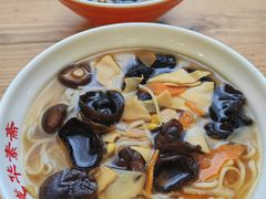 -龙华素斋(龙华路店)