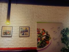-JINNS锦时 steak&pizza(浸信会礼拜堂旧址店)