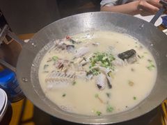 -格塘人家·山泉水煮鱼(望兴家园店)