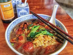 -沪西老弄堂面馆(定西路店)