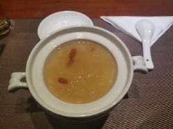 -禾颜社·精致美容
