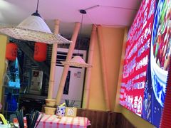 -思博半步颠小酒馆(梦时代店)