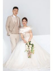 -雪中彩影婚纱摄影·微光艺术中心