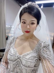 -欣薇婚纱(新源乐汇城店)
