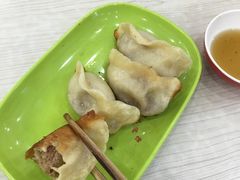 -珊珊小笼馆(仙霞路店)