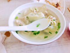 -珊珊小笼馆(仙霞路店)