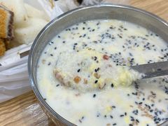 -白翔甜食店