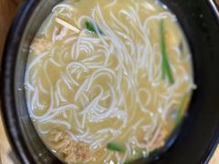 -勺子米线·云南传统小吃市集(四方街店)