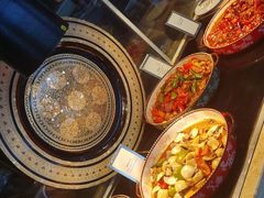 -大中华希尔顿酒店-念自助餐·嗨啤·小龙虾