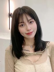 -AYO SALON