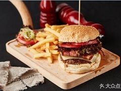 -Geneva日内瓦餐厅(西郊宝成花苑店)