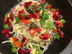 -云海肴·汽锅鸡·云南菜(天山百盛优客店)