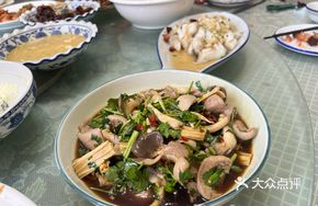 Hot-Steamed Tripe