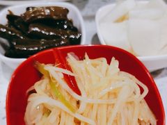 -三好食堂(煎饺·馄饨·肉饼米线·盛世广场店)
