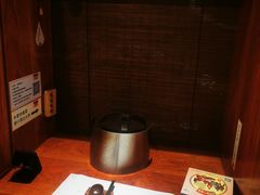 -独食火锅·半米屋台(直营总店)