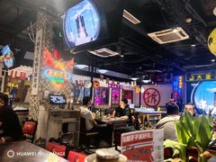 -马路牙子烧烤音乐酒馆(望京店)