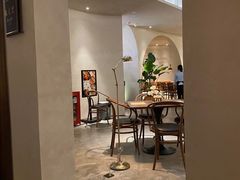 -来龙里 精致 东南亚餐室(万象城店)