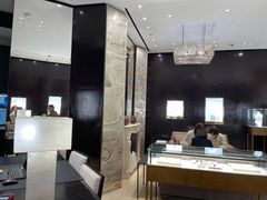 -CHANEL(恒隆广场店)