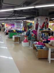 -孩子王(奥克斯广场店)