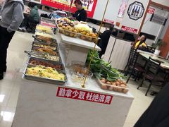 自助取餐区-荣吉招牌自助骨头锅(顾乡店)