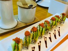 招牌牛油果绿龙卷-牛油果大师寿司(瑞景店)