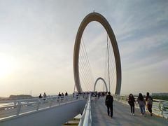 -南京眼步行桥