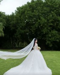 -挪娅婚纱摄影皇家会所