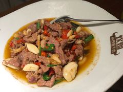 小炒黄牛肉-炊烟小炒黄牛肉(东庆街店)