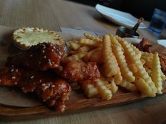 -必胜客(机场路店)