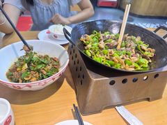 特色干锅肥肠-张氏父子常德肠子馆(贺龙店)