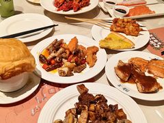 -四海一家自助餐(益田假日广场店)