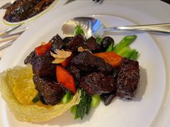 黑金雪花牛肉粒-上海和平饭店龙凤厅 Dragon Phoenix