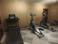 -汉宫汤泉汗蒸洗浴(五四广场店)