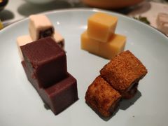 宫廷点心拼盘-羲和雅苑•北京烤鸭(陆家嘴中心店)