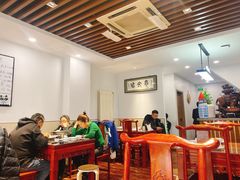 大堂-恩宏德餐馆(平山道店)