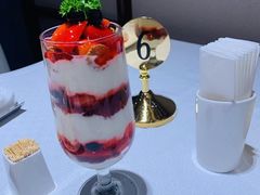 酸奶巴菲-弘雅饭店