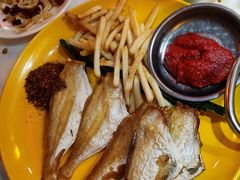 香酥耗儿鱼-川道拐耗儿鱼(置信路店)