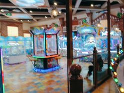 -卡通尼乐园(重庆南坪协信星光店)
