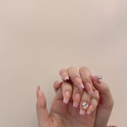 -Fanni美甲美睫皮肤管理