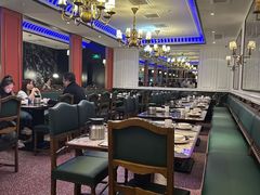 -新白鹿餐厅(百联中环店)