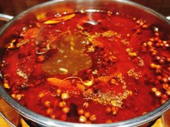-独食火锅·半米屋台(直营总店)