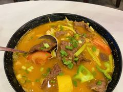 特色酸汤浸牛肉-岭南海晏楼(滨江东总店)